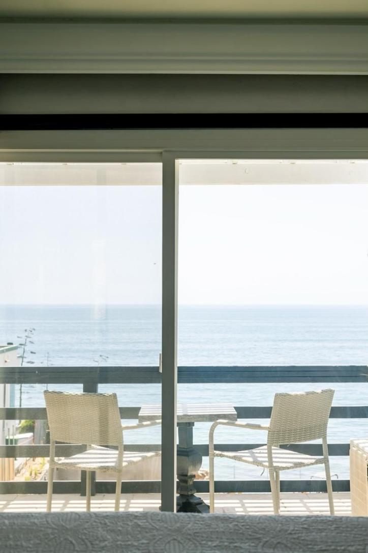 Laguna Cove Hotel 라구나 비치 외부 사진